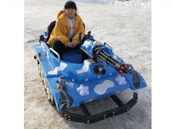 河南開封市雪地坦克