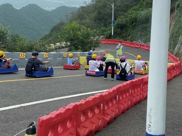山東省日照市山地滑車